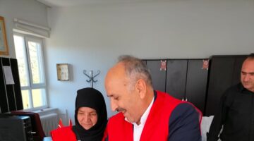 Malatya Kızılay Şube Başkanlığı Gönüllere Dokunmaya Devam ediyor
