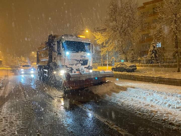 Malatya’da Beklenen Kar Yağışı Başladı