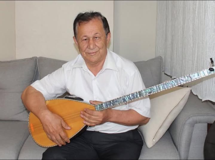 Mikrofonda Doğan Bir Yıldız: Aşık Hamit Ertaş’ı İlk Yayına Alan Kişi Olarak