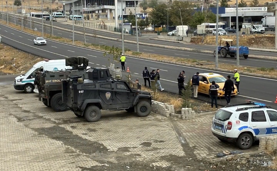 81 İlde Göçmen Kaçakçılığına Eş Zamanlı Operasyon