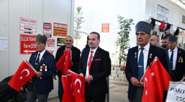 “Cumhuriyetin 102. Yılında Malatya Kırmızı Beyaza Bürünüyor”