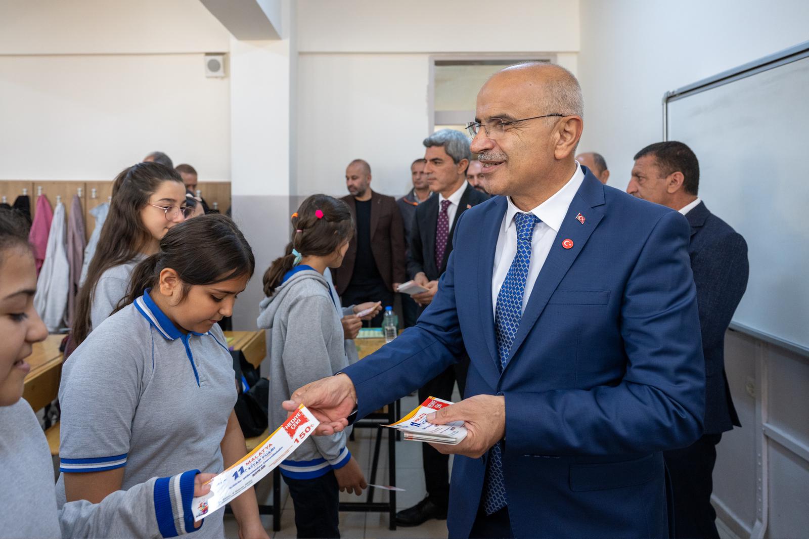 Başkan Er Öğrencileri Fuar’a Davet Etti “Güzel Bir Fuar Olacak”